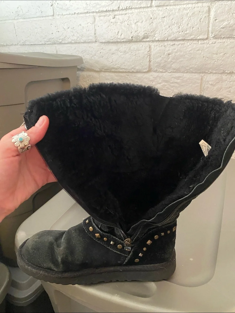 🖤 Rare Vintage Sheep Skin UGGS Black Suede Studded with Buckles